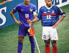 竞猜-姆巴佩在哪个球队(姆巴佩是哪个国家的)