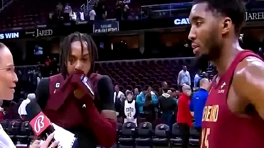 竞猜首页-骑士队米切尔交易内幕(米切尔22分全队半场18记三分 爵士灭魔)