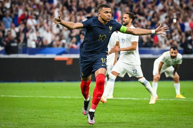 竞彩足球-姆巴佩哪个国家的(姆巴佩是哪个国籍的)