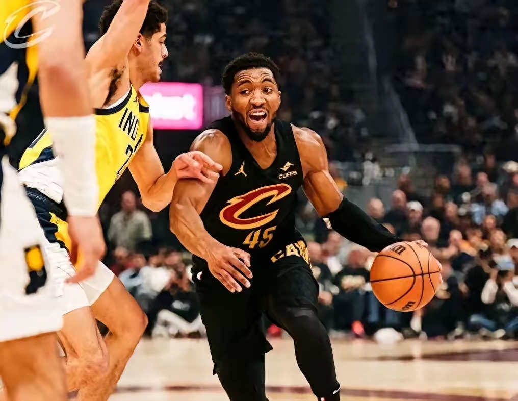 竞彩足球-骑士队米切尔交易内幕(米切尔22分全队半场18记三分 爵士灭魔)