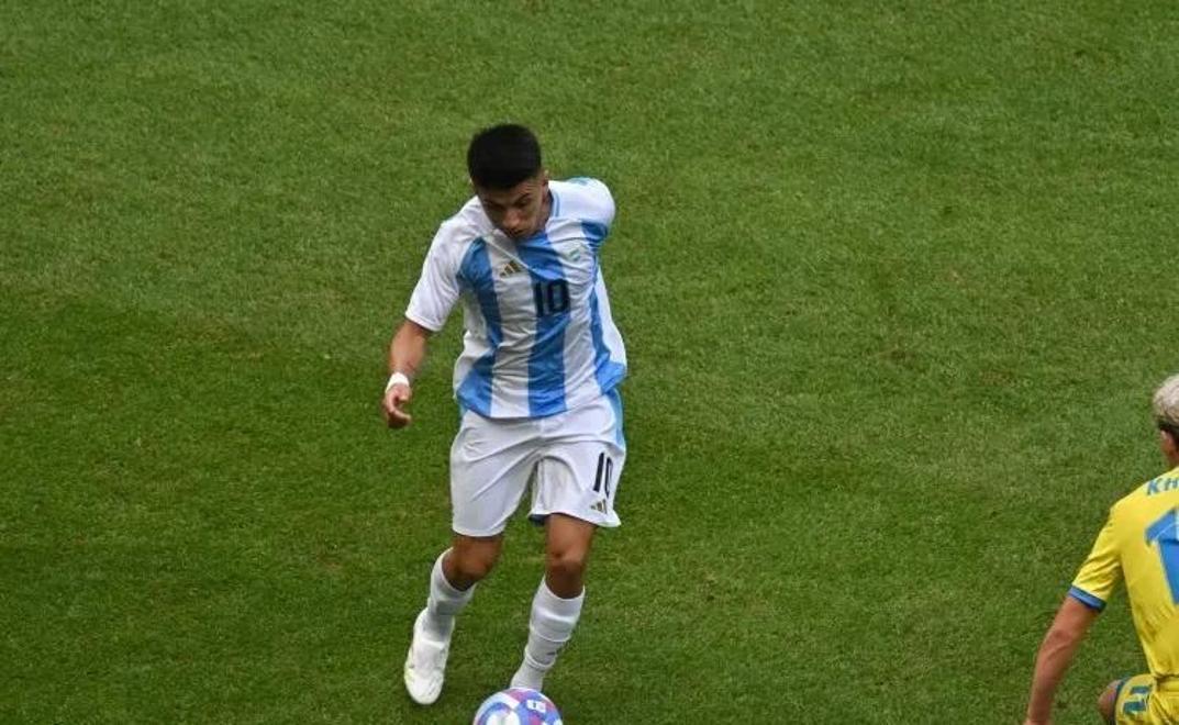 竞彩足球-巴萨今天的引援进展(巴萨今天的引援进展如何)